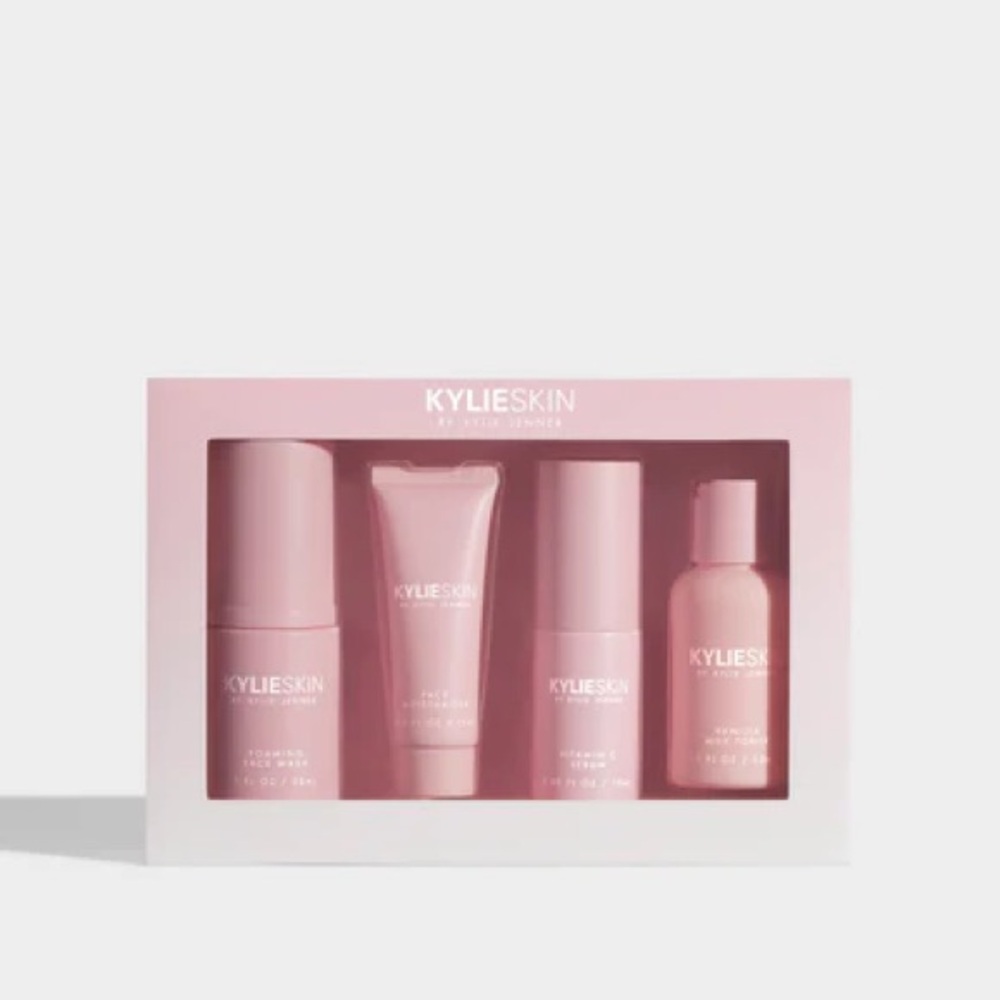 Kylie Cosmetics 4-piece mini set NWT